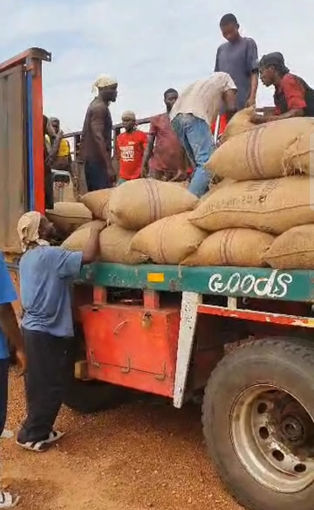 Cargo loading for international shipment